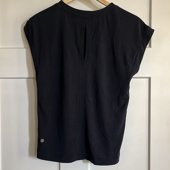 Athleta muscle tee (S) - Picture 2 of 4